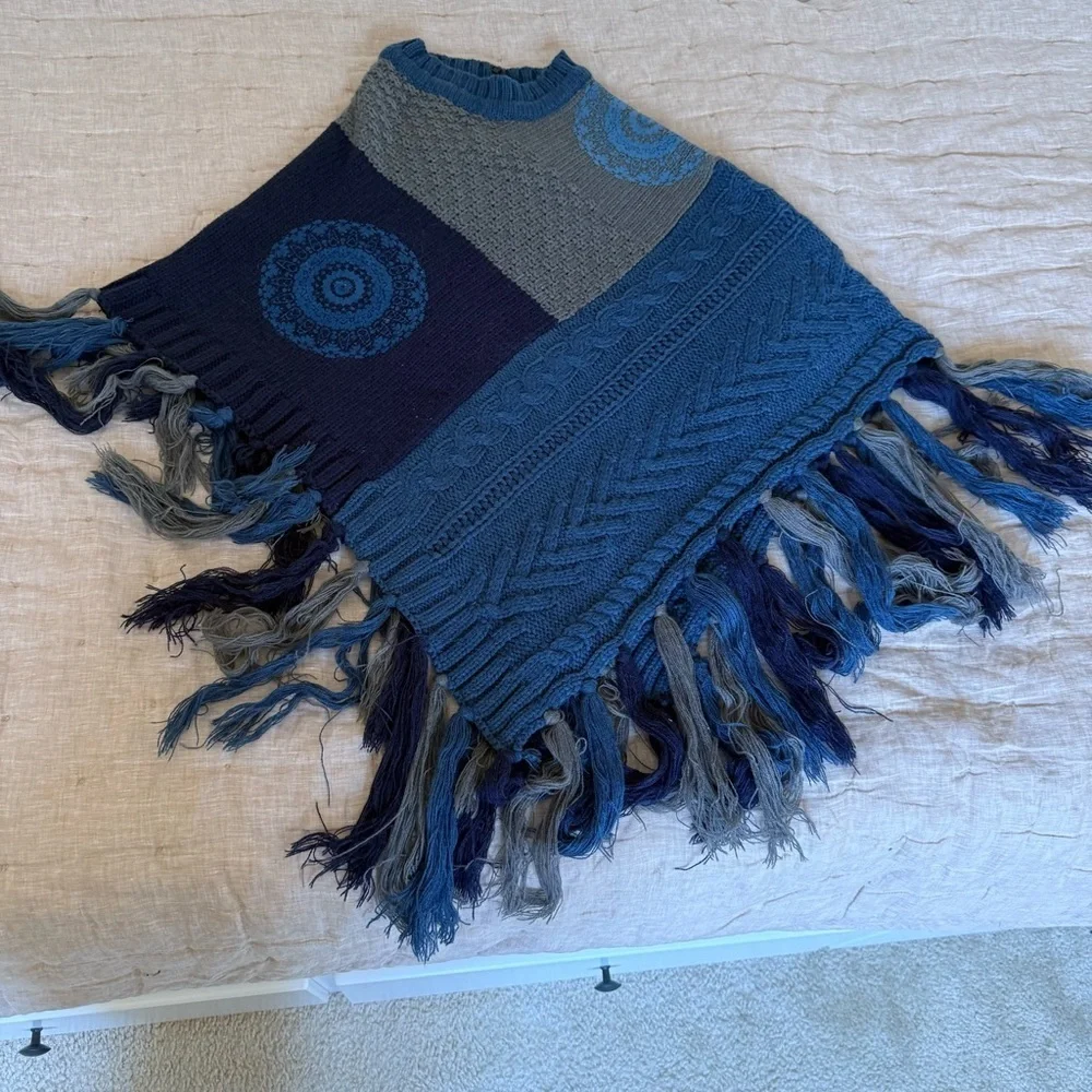 Desigual Poncho Knit Sweater Blue Grey Mandala One Size